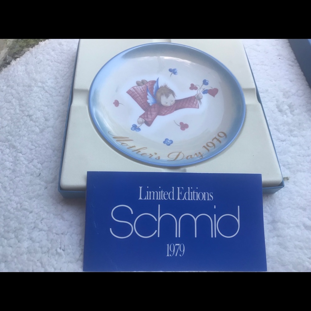 Schmidt Collectible Plate